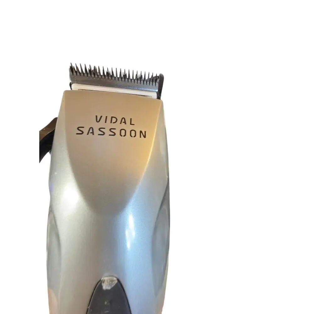 Vidal Sassoon Hair Clipper Kit with Storage Case, Guards & Accessories - Works